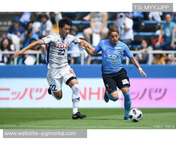 新泻队与太阳神队的激烈对决展现足球魅力与团队精神的巅峰时刻